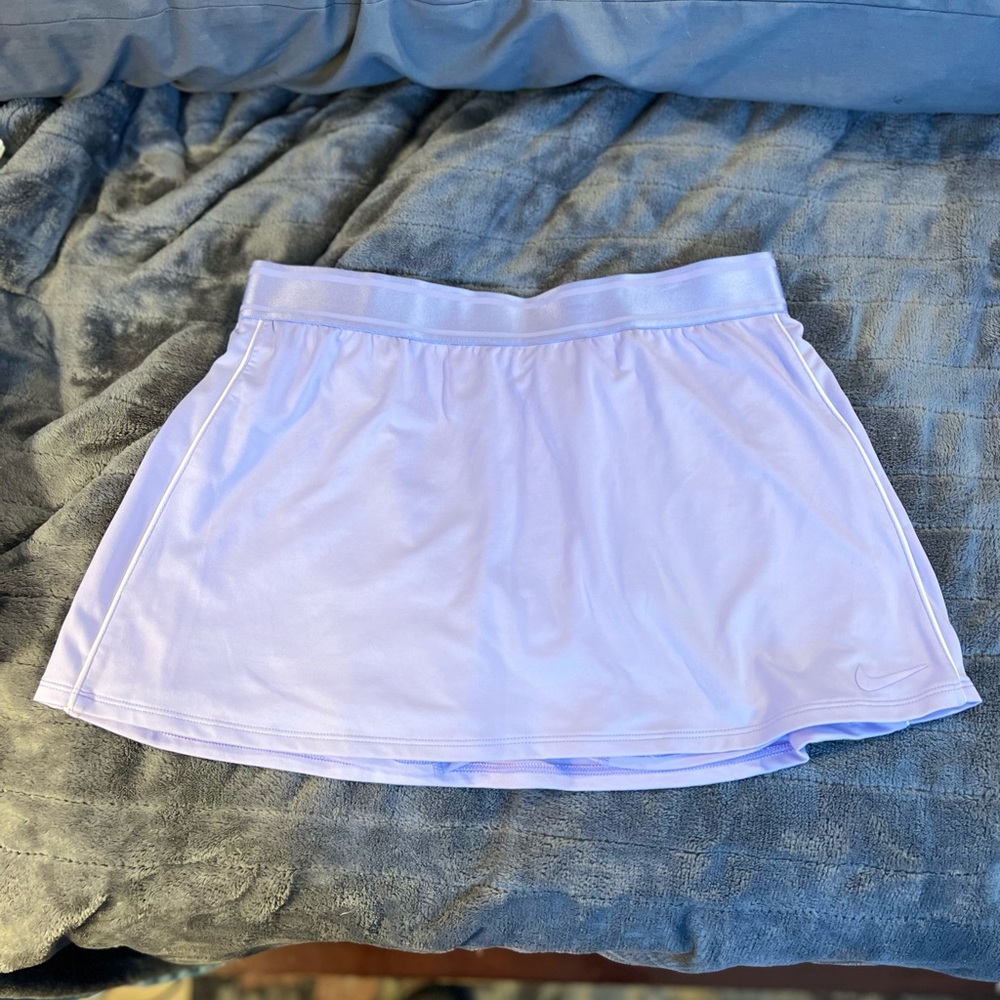 Nike Dri-Fit Golf Skort, spandex shorts; Golf Skirt
